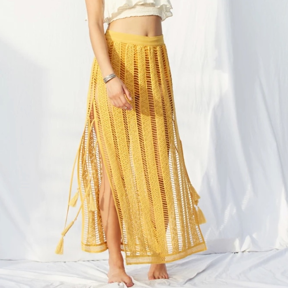 ISO Jen’s Pirate Booty Duomo Skirt